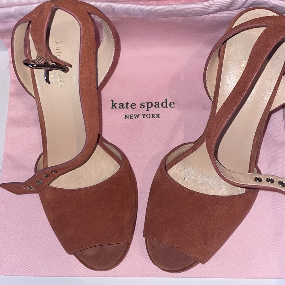 Kate Spade Rust Wedge - Picture 2 of 3